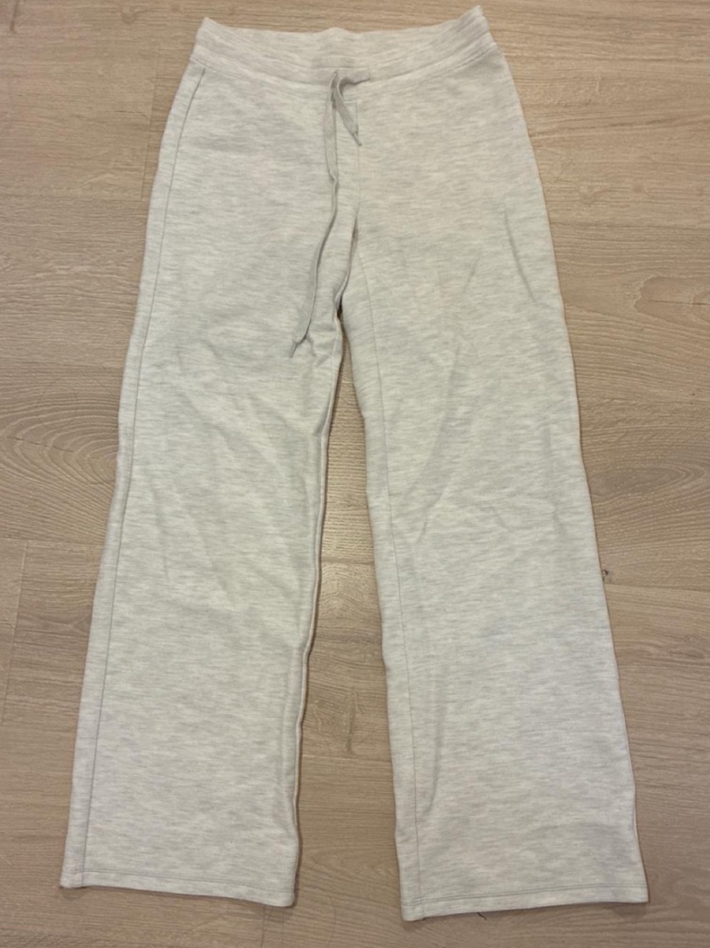 Aritzia Kids Heather Light Gray Sweatpants with Drawstring